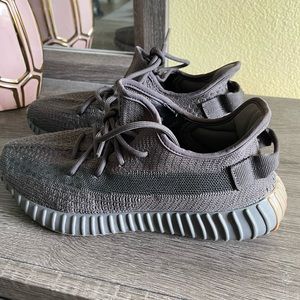 Yeezy Boost 350 cinder